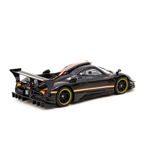 Tarmac - 1:64 Nero Oro Pagani Zonda Revolution