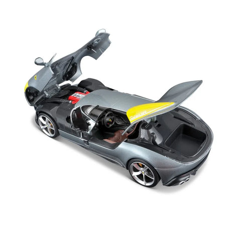 Bburago Race & Play  1:18 Ferrari Monza SP1 Special Silver